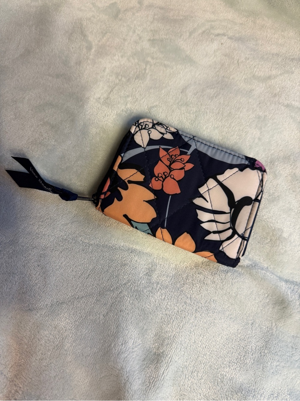 Vera Bradley Navy Floral Quilted Zip Card Wallet